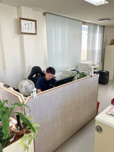 初めまして